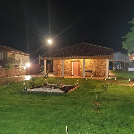 Casa Grilo Dom wakacyjny Monforte De Lemos