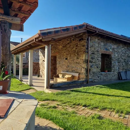 Casa Grilo * مونفورتي دي ليموس